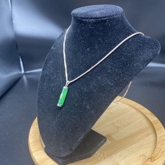 Icy Mint Green Jade drop pendant with Chinese character on 925 22” box chain - Picture 3 of 12